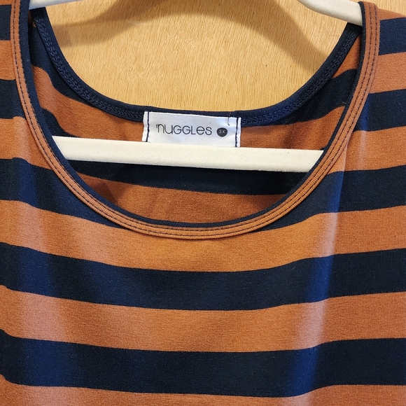 Striped Maxi Dress - Black and Brown - Picture 3 of 6